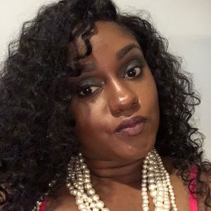 Meet your Posher, Brittney